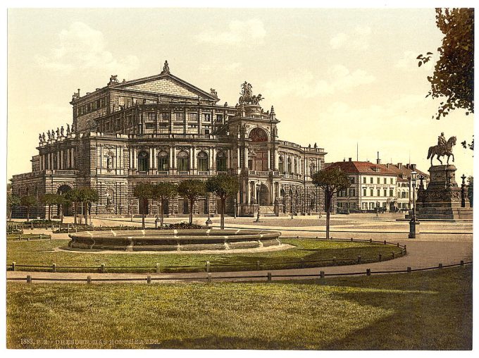 The theatre, Altstadt, Dresden, Saxony, Germany